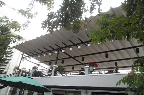 Các mẫu mái che sân thượng