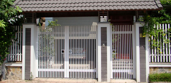 Cửa cổng sắt 2 cánh mẫu mới nhất