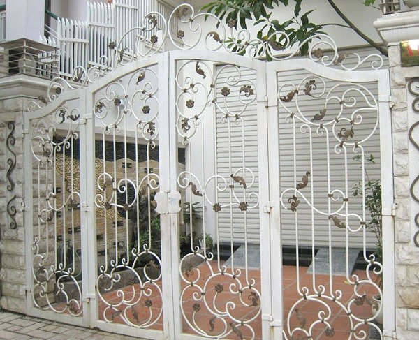 Cửa cổng sắt đẹp