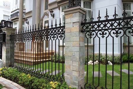 Hàng rào sắt đẹp 3