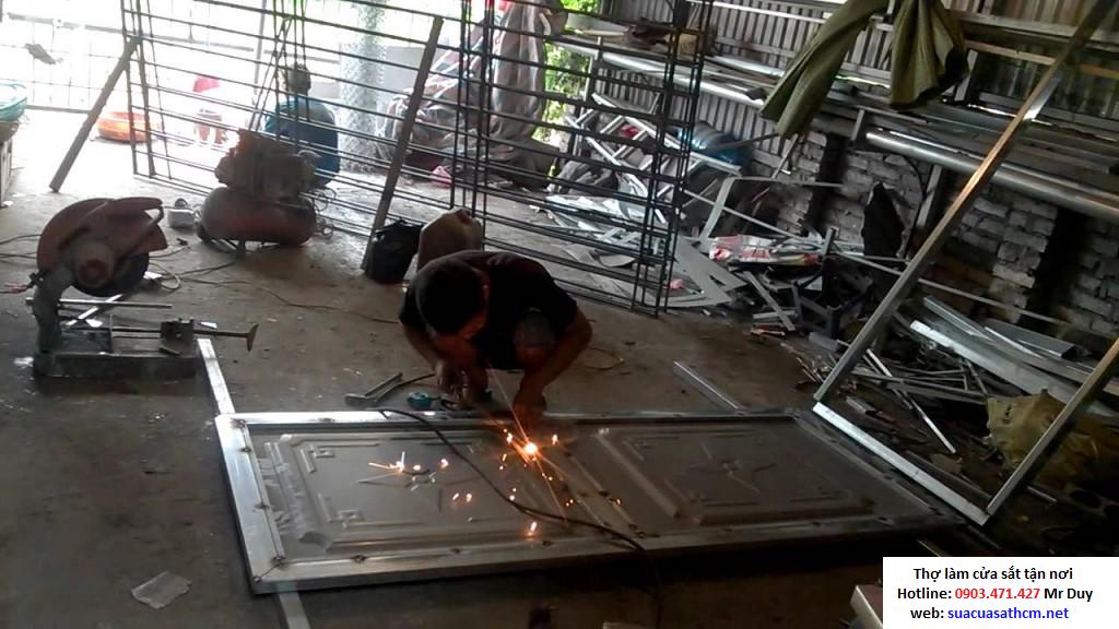 sửa cửa sắt sửa cửa sắt