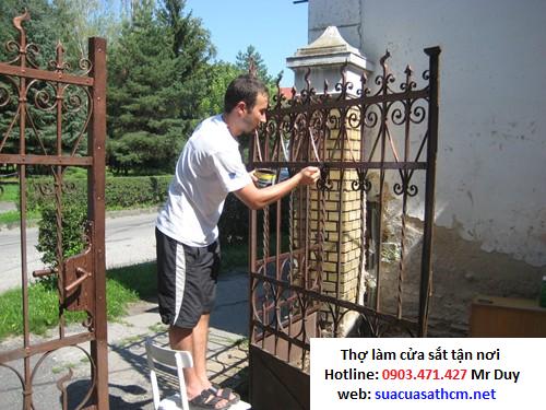 sửa cửa sắt sửa cửa sắt