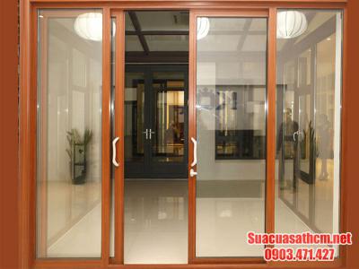 Sơn cửa chính màu gì đẹp?