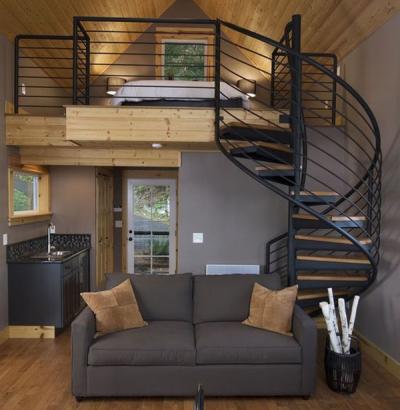 Cầu thang sắt bậc gỗ