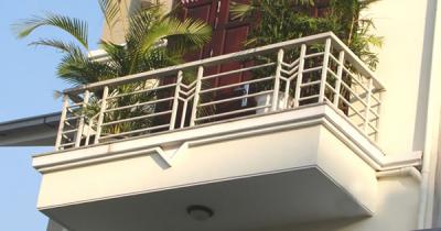 Sửa cửa sắt Quận 10 Hồ Chí Minh