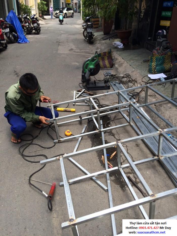 sửa cửa sắt sửa cửa sắt