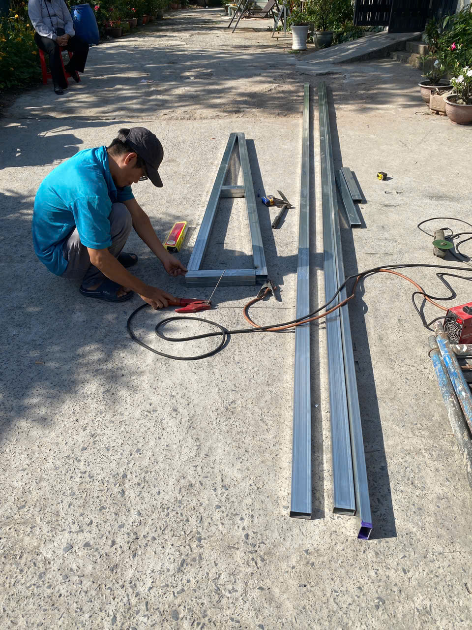 Thợ Hàn Sắt Tại Nhà