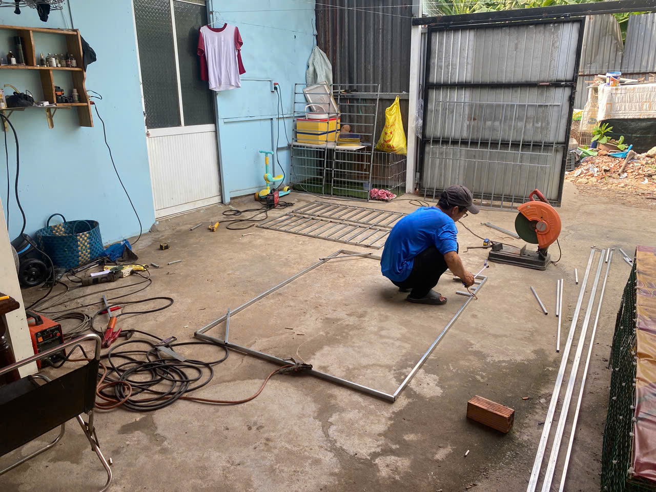 Thợ Cắt Sắt Tại Nhà – Dịch Vụ Cắt Sắt Nhanh, Chính Xác, Giá Tốt