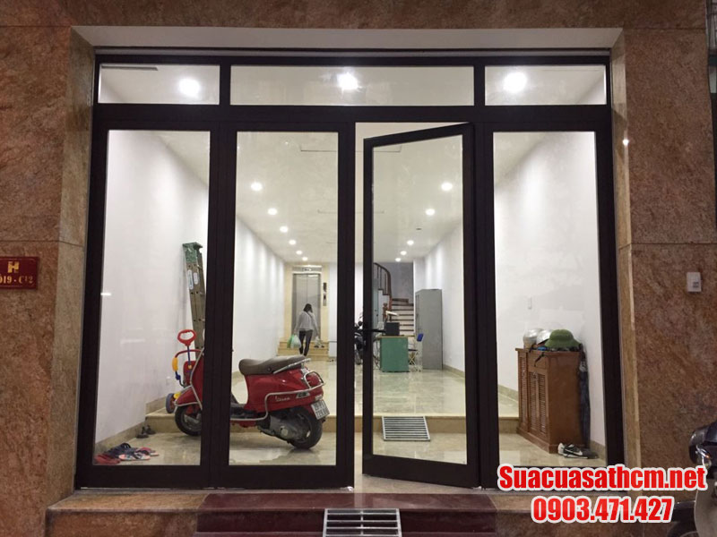 cua kinh cuong luc 3 lop