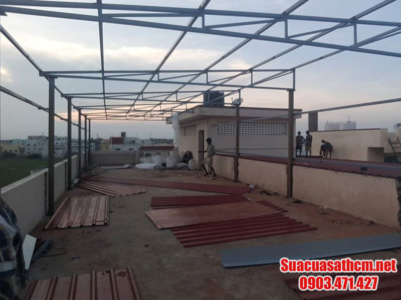 khung-sat-bao-ve-san-thuong-la-gi